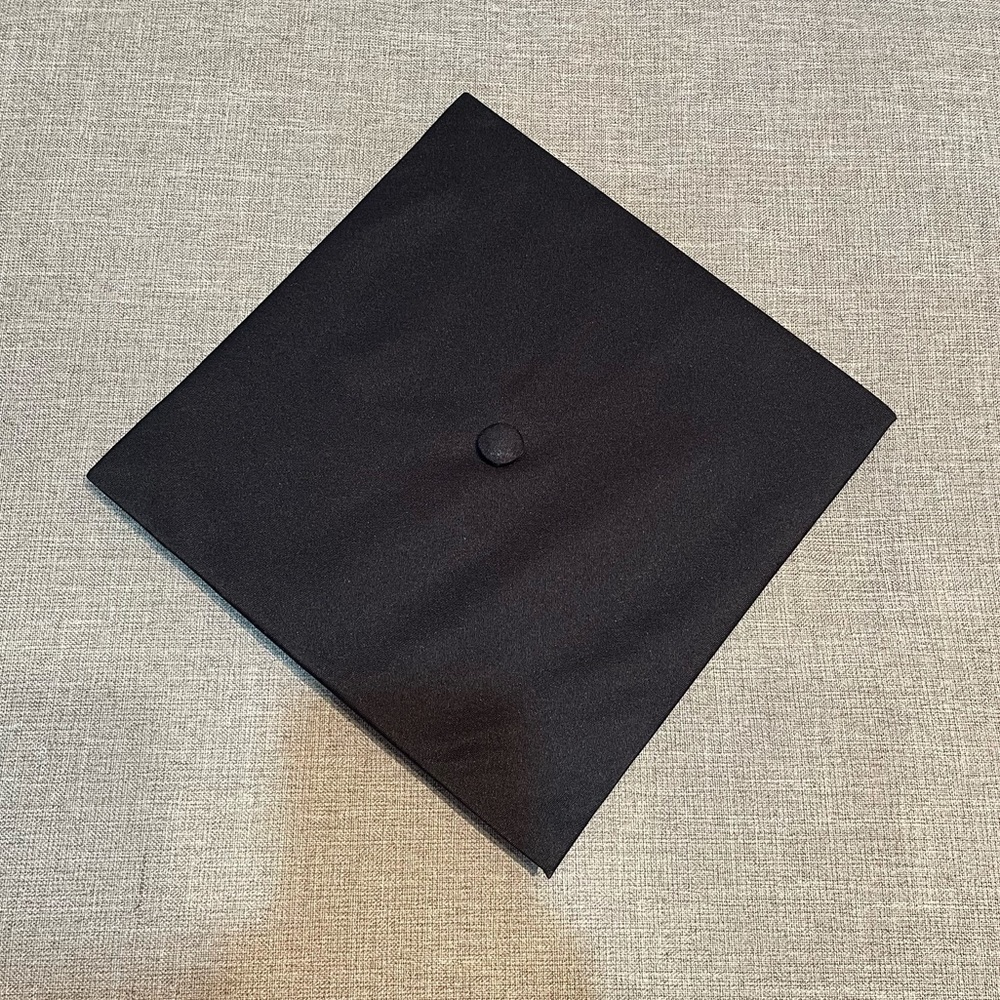 Black Graduation cap, No tassel